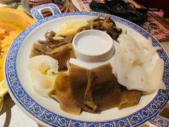 川门毛肚七绝-哥老官重庆美蛙鱼头(西湖银泰十一哥店)