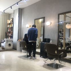 -HAIR HERE造型