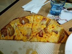 -必胜客(WOW中心城店)