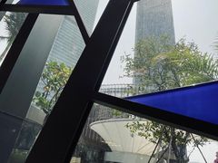 -港丽餐厅(高德置地店)