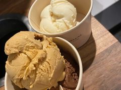黑巧克力冰淇淋-LUNEURS月乐诗 冰淇淋咖啡(环贸店)