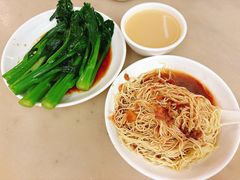 -坚记面食店