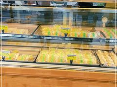 -鲍师傅糕点(江苏路店)
