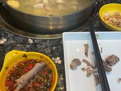 -一席地·本地鸡窝·杭帮鸡火锅(萧山银隆百货店)
