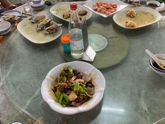 -四川小胡子海鲜(丁村万人海鲜广场店)