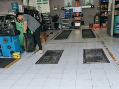 -捷之洁·米其林轮胎汽车维修保养(浦江镇江月路店)