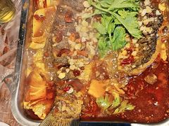 -老街烧烤大排档·地道湖北菜·龙虾馆(汉口火车站店)