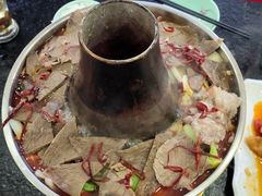 -撒拉人家.酸菜牦牛肉火锅
