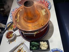 -一只羊·铜锅涮羊肉烧烤