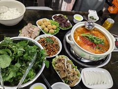 -黔府豆米火锅野菜馆(南马店)