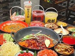 -冯校长老火锅(中联广场店)