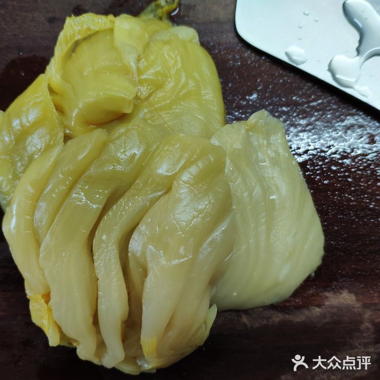 潮州咸菜炒鲨鱼肉