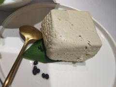 -德天肥牛海鲜火锅(城西银泰店)