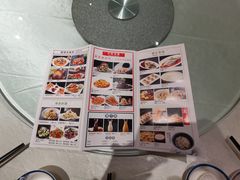 -九头鹰家宴(岳家嘴店)