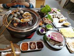 -围炉肉舍•炭烤活鳗•丹东海鲜烤肉(步行街店)