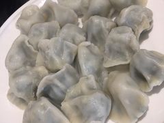 荠菜饺子-皇城根·烤鸭·鱼头·家常菜(欧亚大观乐活城店)