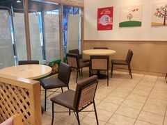 用餐区-德克士(东城店)