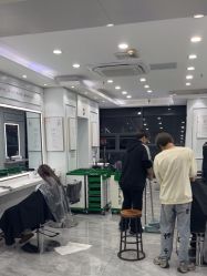 -镁连社·美联社