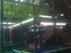 -蒙特利亲子乐园