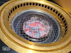 -山川小町·极番烧肉(新地假日广场店)