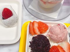 草莓提拉米苏芝士雪-满记甜品(湖滨店)