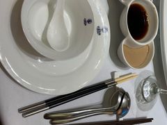 -红鼎豆捞·非遗鲍皇汤火锅(宝丰路店)