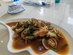 -覃记海鲜美食餐厅