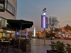 -星巴克(七宝领展广场1F店)