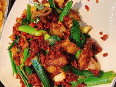 辣椒炒臊子肉-阿婉贵州苗家酸汤鱼(梅林店)