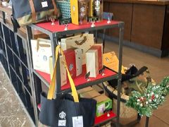 -星巴克(杭州西湖银泰1F店)