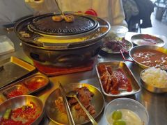 -胡悦里韩式烤肉(芝罘万达广场店)