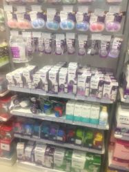 -爱婴室(上海汇智国际广场店)