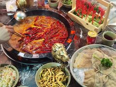 -渝大狮毛肚老火锅(遂宁万达店)