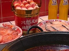 -红九格老火锅(三峡广场店)