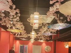 -老街烧烤大排档·地道湖北菜·龙虾馆(汉口火车站店)