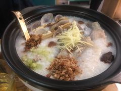 鲈鱼花蛤菌菇粥-潮粥荟·潮汕砂锅粥(朝阳大悦城店)