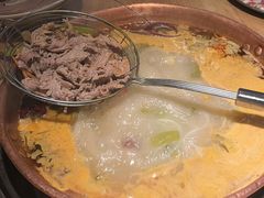 -洱火云南酸菜牛肉火锅(石景山当代商城店)