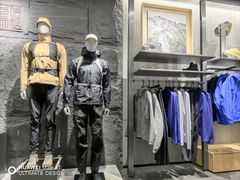 -ARC'TERYX始祖鸟(北京王府中环店)