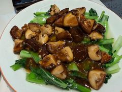 -嗨辣小聚·盘锦河蟹·海鲜烧烤龙虾(盘锦十年好店)