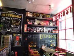 -HIGH FIVE哈福手工汉堡(桂林路店)