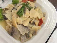 -缘来聚·徽菜名店(黄山宏村店)