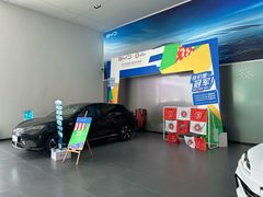 -比亚迪上海弘仁4S(杨浦店)
