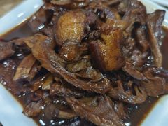 -山里人家土菜馆(茅山店)