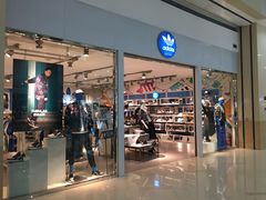 -adidas(印象城购物中心店)
