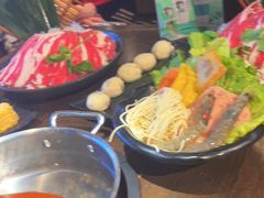 -呷哺呷哺 小火锅 (浦东新欧尚超市店)