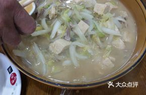 Braised Pork Bone with Napa Cabbage and Vermicelli