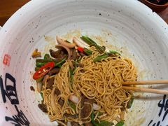 -李犟大爆鳝面·手工蟹黄包(湖滨西湖店)