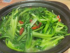 -川堂风·跷脚牛肉·乐山爆炒(宝山日月光店)