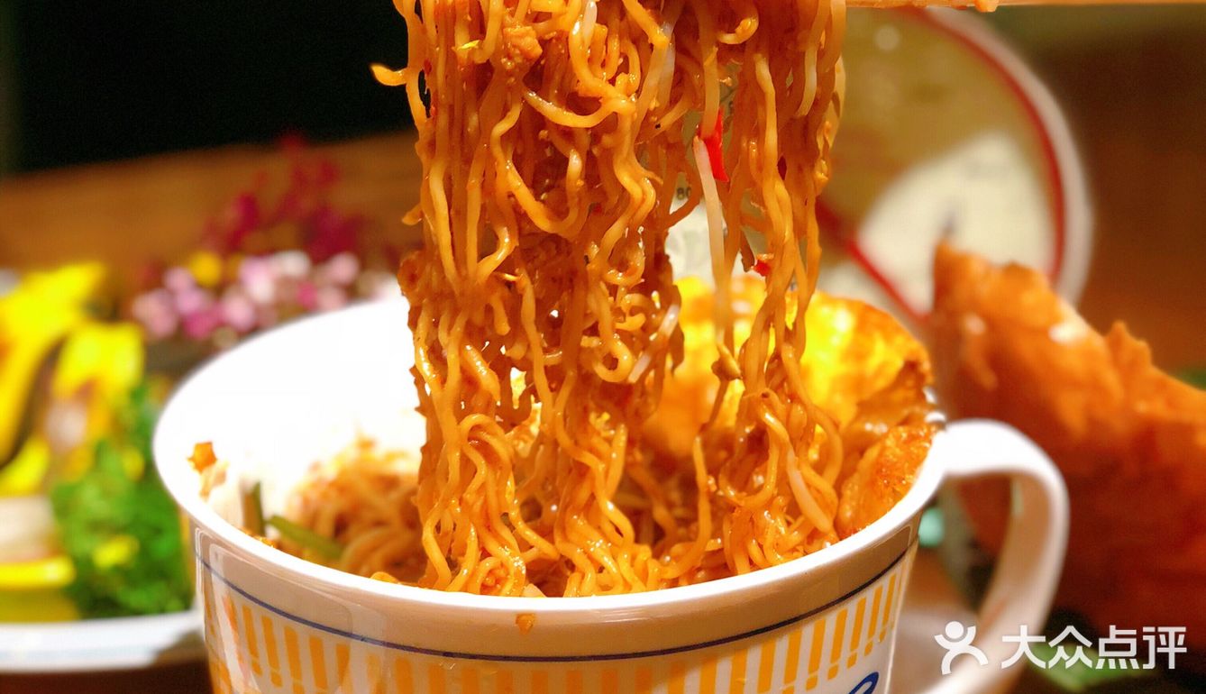 瞬间被治愈！道地冬阴功夫汤、虾虾虾虾饼，每次都吃到光盘