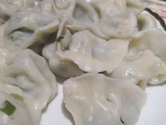 -东来菜馆•手抓海鲜家常菜•海鲜锅贴(鸽子窝店)